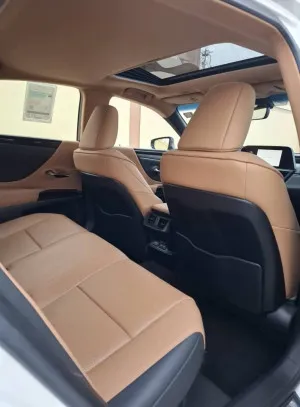2023 Lexus ES