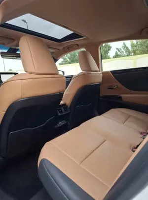 2023 Lexus ES