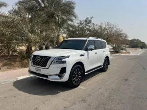2015 نيسان باترول  in dubai