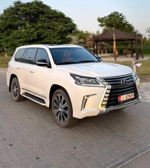 2017 Lexus LX 570 in dubai