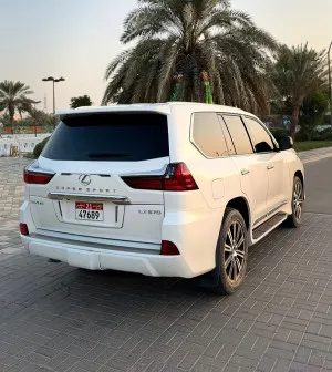2017 Lexus LX 570