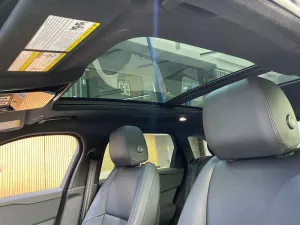2025 Land Rover Range Rover Velar