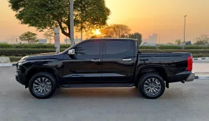 2025 Mitsubishi L200