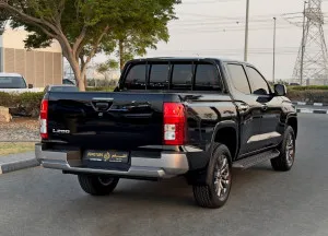 2025 Mitsubishi L200