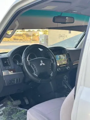 2010 Mitsubishi Pajero