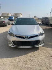 2013 Toyota Avalon in dubai