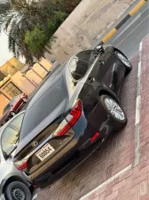 2018 لكزس ES - اي اس