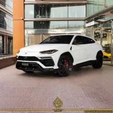 2022 لامبورجيني اوروس in dubai