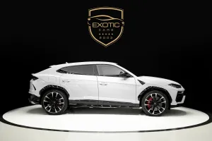 2022 Lamborghini URUS
