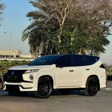 2021 Mitsubishi Montero