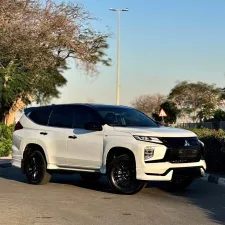 2021 Mitsubishi Montero