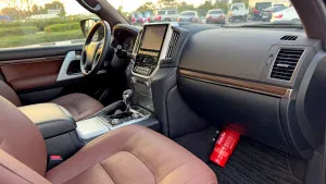 2018 Toyota Land Cruiser