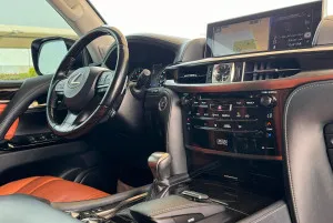 2018 Lexus LX 570