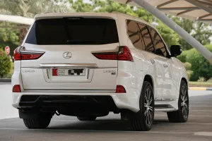 2018 Lexus LX 570
