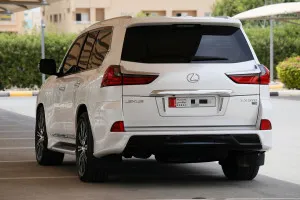 2018 Lexus LX 570