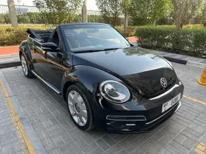 2017 Volkswagen Beetle in dubai