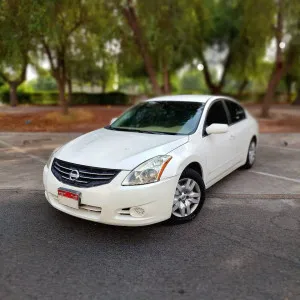 2010 Nissan Altima in dubai