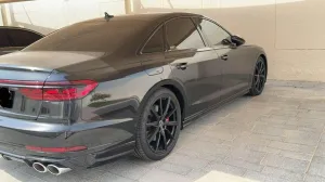2022 Audi S8