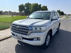 2019 Toyota Land Cruiser in dubai