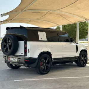 2023 Land Rover Defender