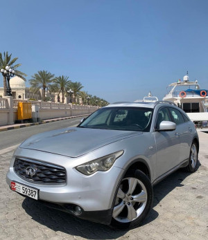 2009 Infiniti FX35 in dubai