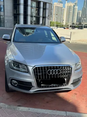 2016 اودي  كيو٥ in dubai