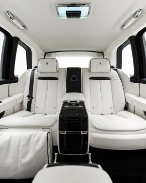 2025 رولز رويس كولينان