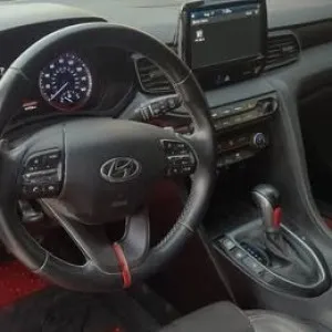 2020 Hyundai Veloster