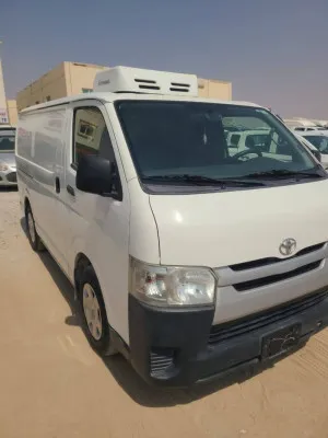2015 Toyota Hiace in dubai