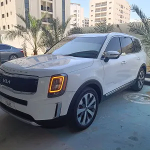 2021 كيا تيلورايد in dubai