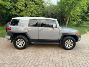 2018 Toyota FJ Cruiser