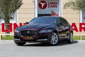 2019 Jaguar XF in dubai