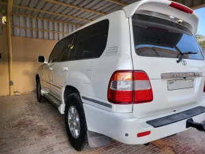 2003 Toyota Land Cruiser