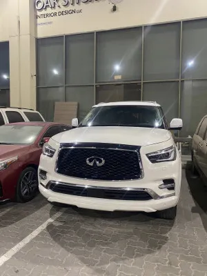 2018 Infiniti QX80 in dubai
