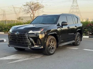 2024 لكزس ال اكس ٧٠٠ in dubai
