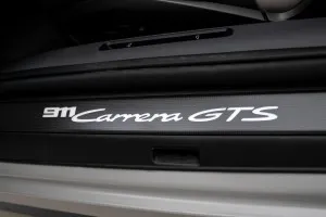 2025 Porsche 911 Carrera