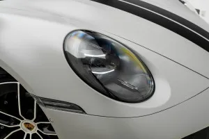 2025 Porsche 911 Carrera
