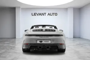 2025 Porsche 911 Carrera