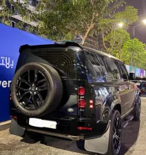 2023 Land Rover Defender