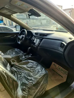 2019 نيسان روج