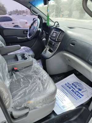 2017 Hyundai H1