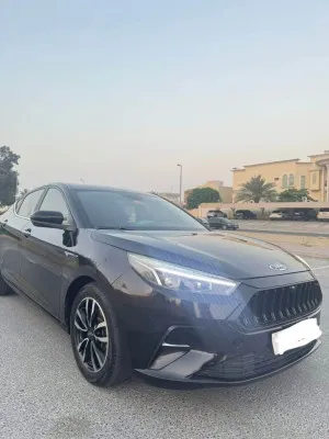 2023 JAC J7