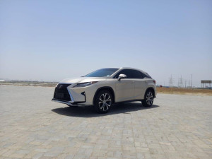 2017 Lexus RX in dubai