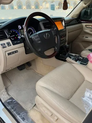 2011 Lexus LX 570