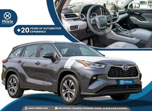 2023 Toyota Highlander in dubai