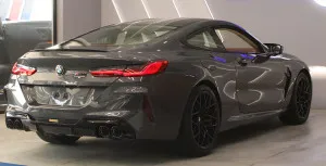 2022 BMW M8