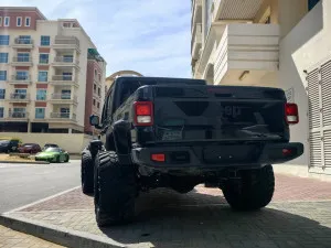 2021 جييب جلاديتير