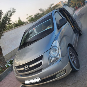 2012 Hyundai H1 in dubai