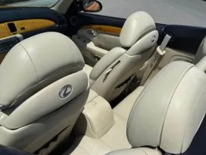2004 Lexus SC 430