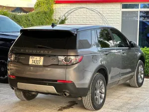 2016 لاند روفر ديسكفري سبورت